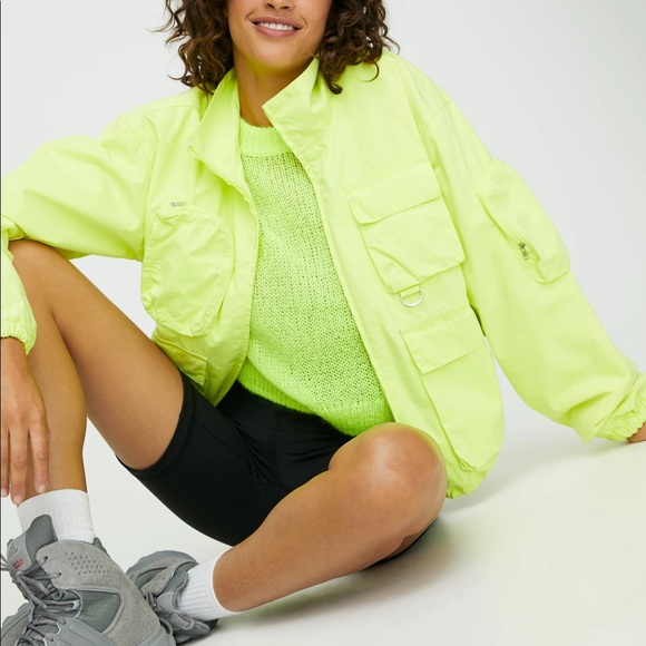 Aritzia Tna Neon yellow overload cargo jacket size small - Picture 2 of 15